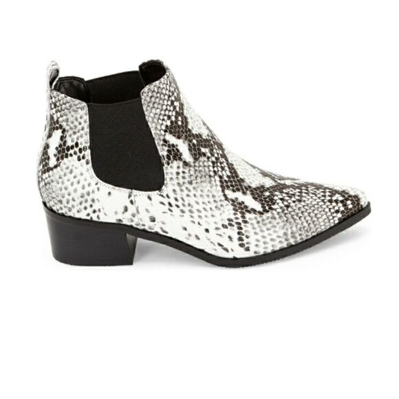 Blondo Leather Snake Embossed Black White Waterproof Chelsea Pull-on Boot Bootie - Picture 1 of 10